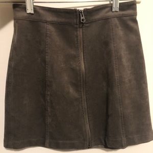 Wilfred free Leah skirt